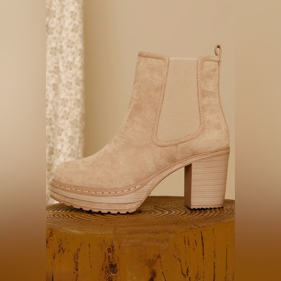 Altar’d State Sonata Platform Booties - Picture 2 of 3